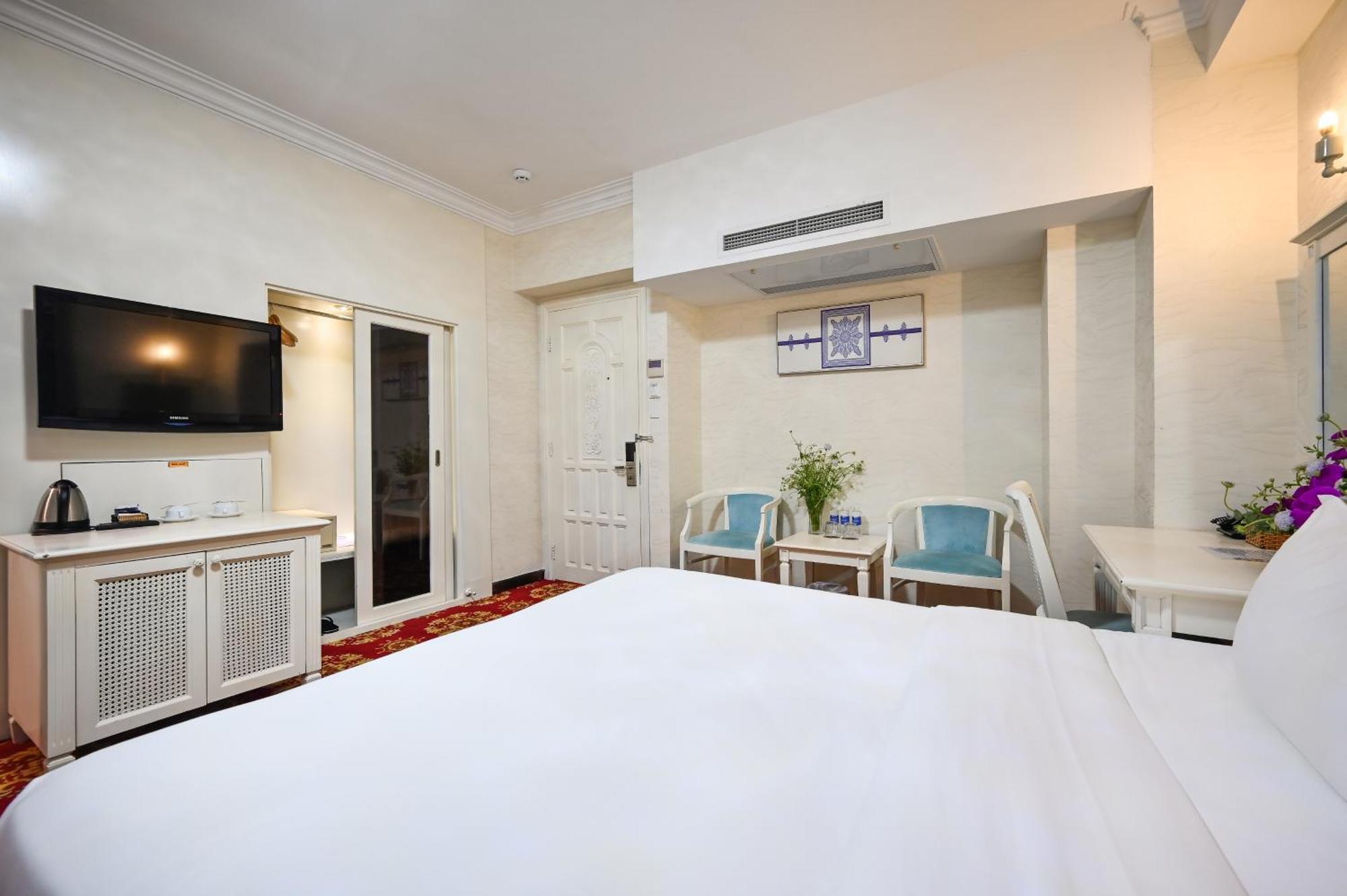 California Saigon Hotel & Rooftop Pool Ho-Chi-Minh-Stadt Zimmer foto