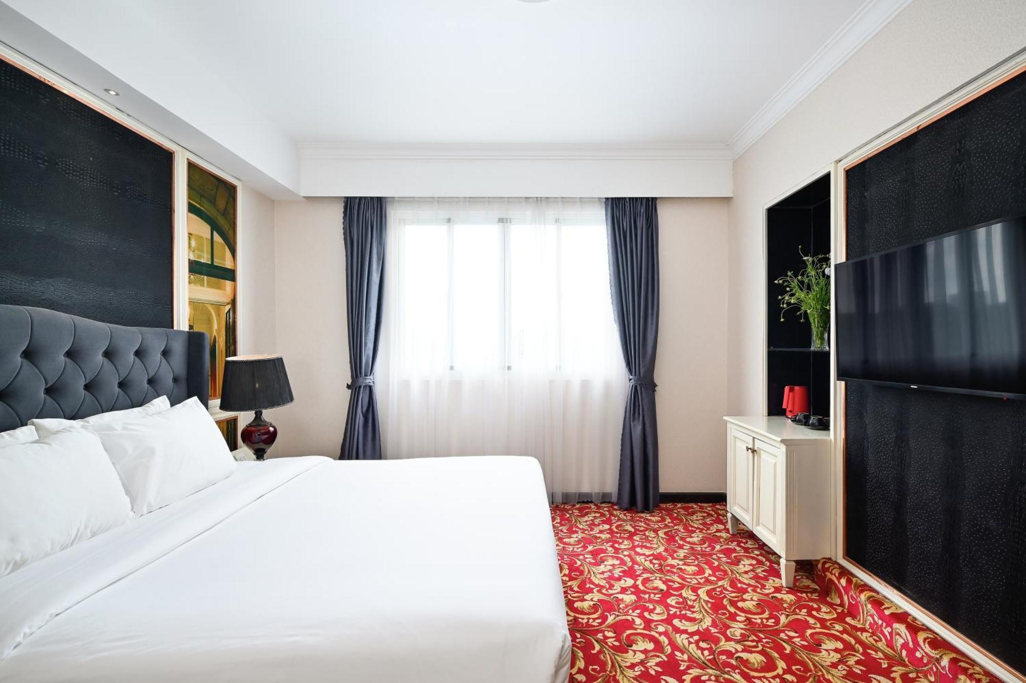 California Saigon Hotel & Rooftop Pool Ho-Chi-Minh-Stadt Exterior foto